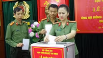 Cục Công nghiệp an ninh ủng hộ đồng bào vùng lũ