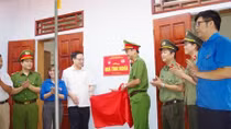 Công an Hà Nam bàn giao nhà tình nghĩa cho gia đình thương binh