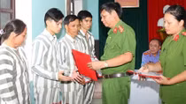 Trại tạm giam, Công an tỉnh Hà Nam công bố quyết định tha tù trước thời hạn