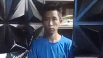 Bảo vệ trộm 45 chai rượu ngoại của công ty mang bán
