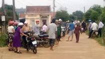Chặn xe, bắt giữ con nợ để đòi tiền