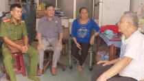 Cảnh sát khu vực làm theo lời Bác