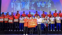 Nghĩa cử đẹp của "tân vương" V.league