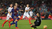 Alcacer lập cú đúp, Barca bỏ xa Real tới 11 điểm