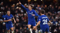 Thắng tối thiểu Southampton, Chelsea bằng điểm với Man Utd
