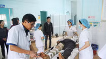  Vụ tai nạn thảm khốc ở Gia Lai: Thi thể nạn nhân thứ 12 bị văng lên hiên nhà