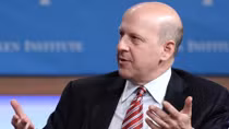 Đằng sau việc hầu tòa của đại diện Goldman Sachs