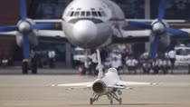 F-16 xuất hiện tại triển lãm hàng không Triều Tiên