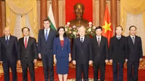Tổng Bí thư, Chủ tịch nước Nguyễn Phú Trọng tiếp các Đại sứ trình Quốc thư