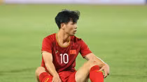 "Cơn đau đầu" của HLV Park Hang-seo