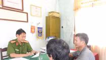 An ninh trật tự chuyển biến tốt khi cán bộ Công an về cơ sở