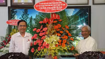 Chủ tịch Ủy ban Trung ương Mặt trận Tổ quốc Việt Nam chúc mừng Giáng sinh