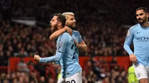 Man Utd 0-2 Man City: Trở lại ngôi đầu