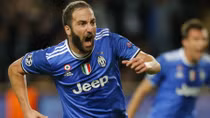 Higuain lập cú đúp, Juventus rộng cửa vào chung kết