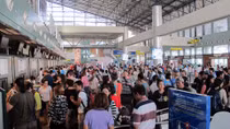 Một số hãng hàng không bố trí thời gian giữa 2 chuyến bay quá ngắn
