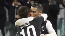Ronaldo có thêm một đồng đội dưong tính với COVID-19