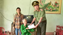 Về miền quê có 2 bà mẹ hy sinh con để bảo vệ dân làng