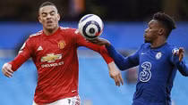 Bị Chelsea cầm hòa, M.U "điên tiết" với trọng tài