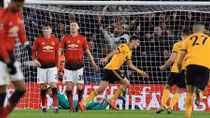 Gục ngã trước Wolves, Man Utd chia tay Cup FA