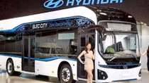 Seoul làm sạch thành phố bằng xe bus điện