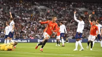 Đánh bại Anh, Tây Ban Nha có khởi đầu hoàn hảo tại UEFA Nations League