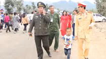 Lá thư xúc động của người mẹ gửi các chiến sĩ Công an