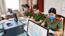 Những "bóng hồng" trong chiến dịch cấp căn cước công dân