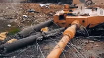 Siêu báo tiếp tục tan xác ở Syria