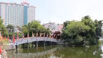 Độc đáo đền Cẩu Nhi