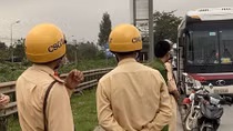 Chặn ô tô khách chở người nghi nhiễm COVID-19