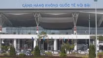 Sân bay Nội Bài lên tiếng vụ khách“tố” dung dịch sát khuẩn là nước lã