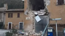 Hai trận động đất liên tiếp tại Italy