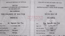 Bác sĩ biến mất dạng khi bị phát hiện sử dụng bằng giả