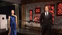 Tượng sáp Brad Pitt và Angelina Jolie bị tách đôi sau khi ly hôn