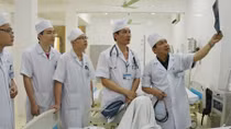 Bác sĩ có đôi tay vàng, gắp thành công hơn 1.000 ca hóc dị vật