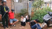 Công an vây bắt hàng chục đối tượng mua bán ma túy