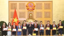 Cán bộ, công chức, viên chức trẻ phải vừa “hồng”, vừa “chuyên”