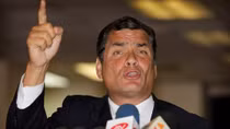 Tranh cãi về lệnh truy nã cựu Tổng thống Ecuador Rafael Correa