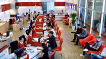 Lãi suất giảm, doanh nghiệp vẫn khó tiếp cận vốn rẻ