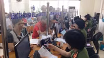 Lật tẩy thủ đoạn “hồn Trương Ba, da hàng thịt” trong làm hộ chiếu