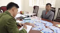 Kiếm hàng chục triệu đồng bằng vé giả