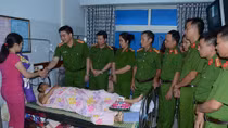 Ma men lao thẳng xe vào tổ công tác, 1 CSCĐ trọng thương