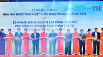 Thủ tướng dự khánh thành nhà máy nước tinh khiết, hoa quả, thảo dược lớn nhất miền Trung
