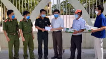 Bà con giáo dân Hà Tĩnh chung sức cùng cộng đồng chống dịch