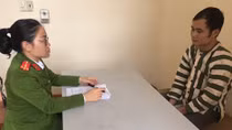 Nữ Cảnh sát hình sự khuất phục nhiều tên tội phạm ngoan cố