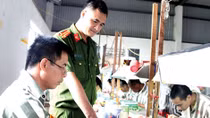 Tình người quản giáo