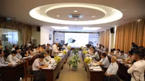 Tìm giải pháp giảm ùn tắc cho khu vực sân bay Tân Sơn Nhất
