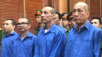 Tám án tử hình trong đường dây mua bán gần 400 bánh heroin