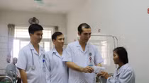 Bác sĩ vận động tài trợ lắp máy tạo nhịp tim cho bệnh nhân 