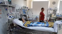 Cụ bà 70 tuổi mang căn bệnh ngưng tim kỳ lạ